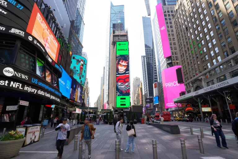 Akriila Time Square 768x512 1