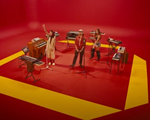 Video de Justin Quiles "Faldas y gistros"