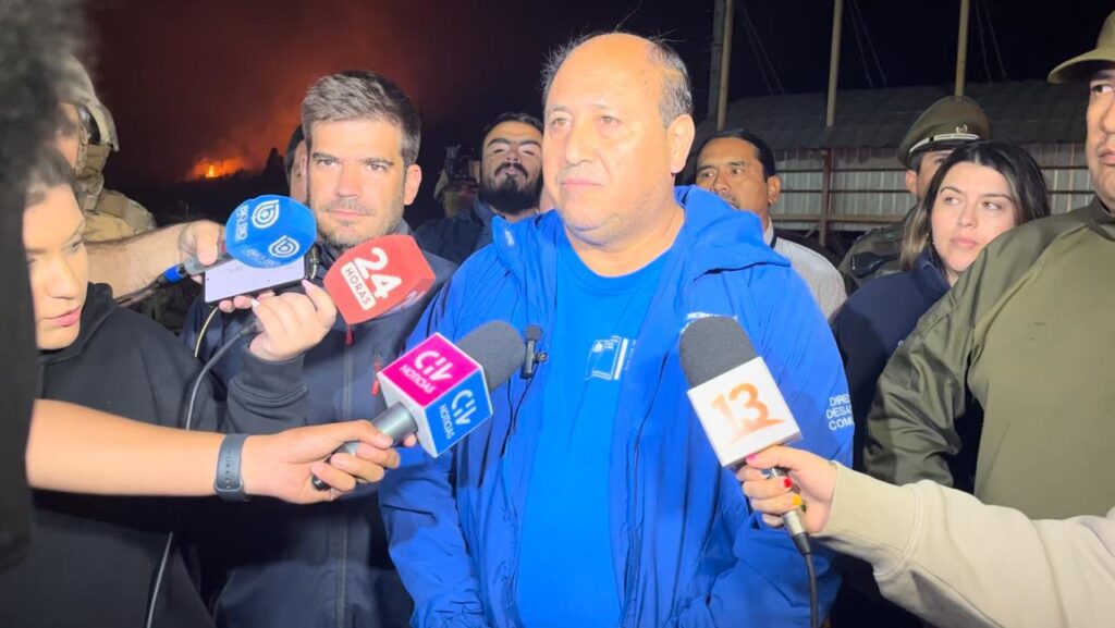 Alcalde de Galvarino pide modificar la Ley de Bosques y solicita apoyo con recursos para enfrentar Incendios Forestales 1 WhatsApp Image 2024 02 08 at 10.34.21 AM