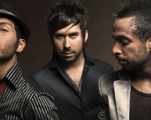 los tres integrantes del grupo camila