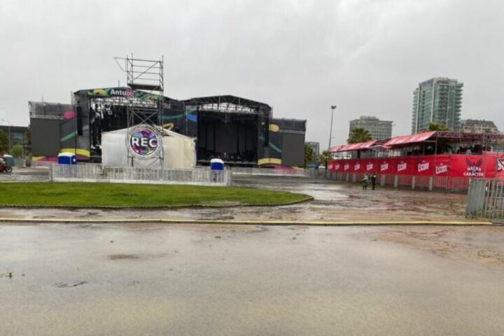 Lluvias en el Festival REC en el Parque Bicentenario Biobío.