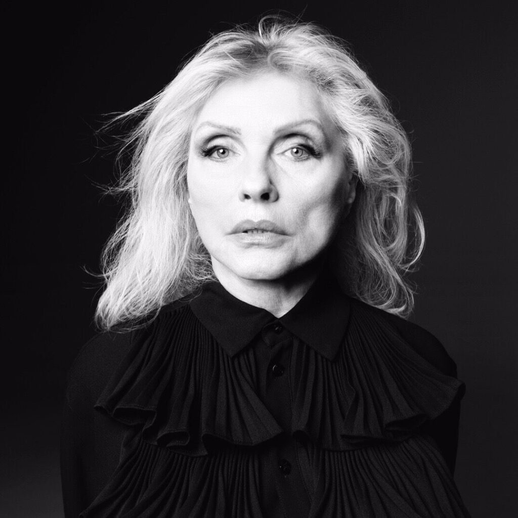 Debbie Harry y la belleza de cumplir 80 años 3 Debbie Harry