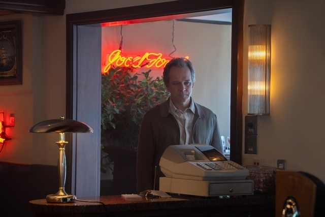 peter sarsgaard 1